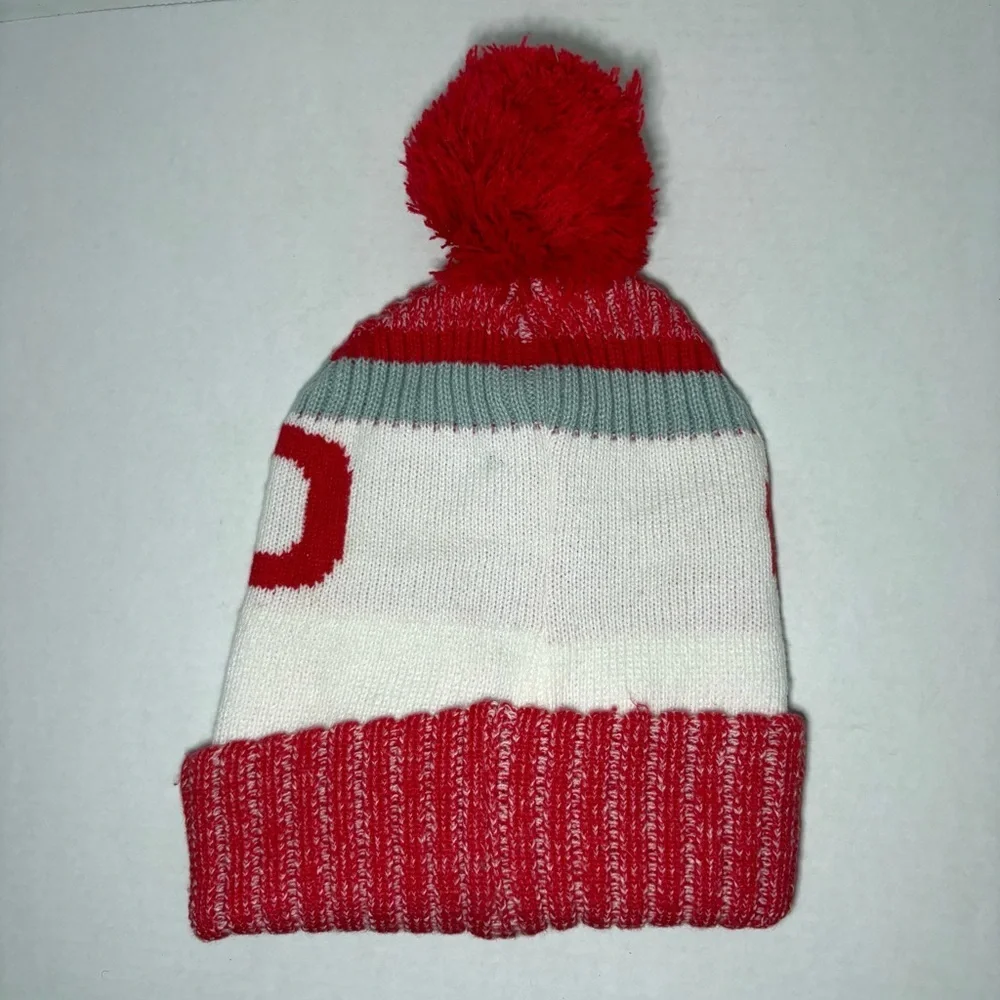 NCAA OSU Ohio State Buckeyes Pom Pom Beanie / Winter Hat / Toboggan